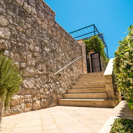 Plantis Dubrovnik - Seven Bedroom With Private Sea Access *