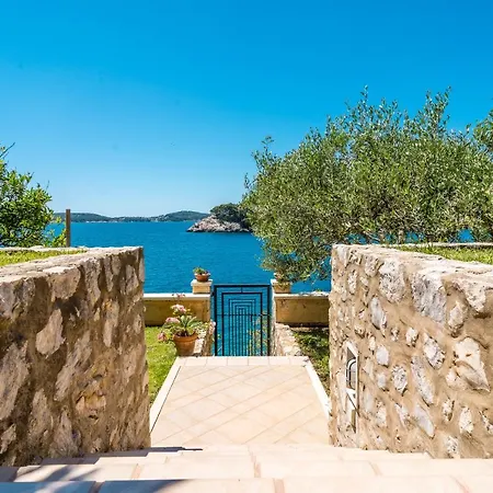 Plantis Dubrovnik - Seven Bedroom With Private Sea Access Вилла *