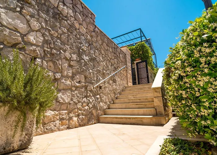 Plantis Dubrovnik - Seven Bedroom With Private Sea Access *