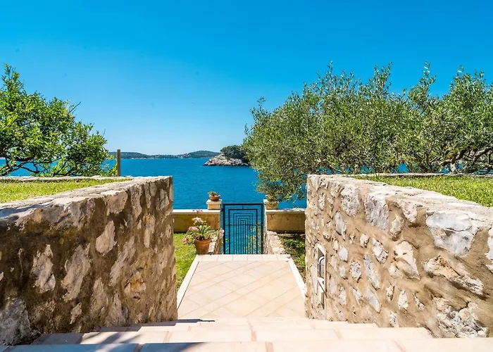 Plantis Dubrovnik - Seven Bedroom With Private Sea Access فيلة *