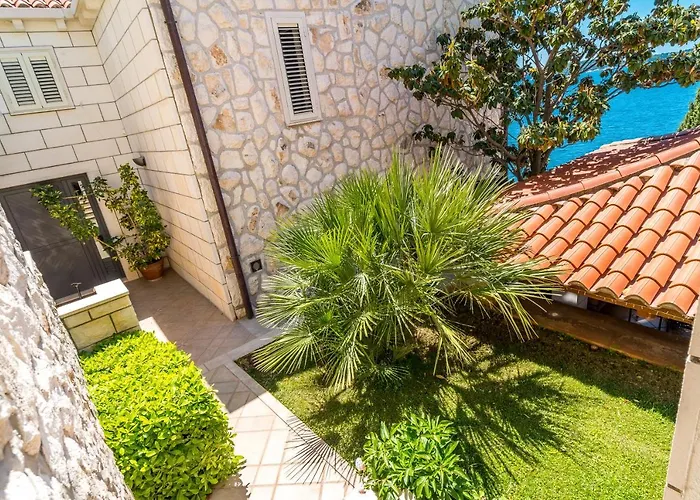 Plantis Dubrovnik - Seven Bedroom With Private Sea Access زاتون